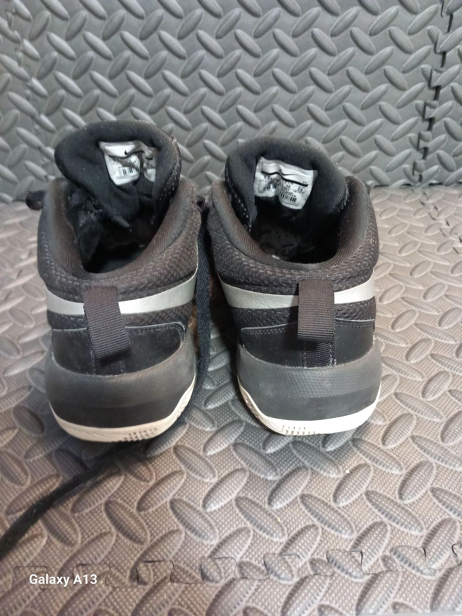 Zapatillas altas Nike Team Hustle D 8 - Talla 38 - ¡Super estado! – photo 5